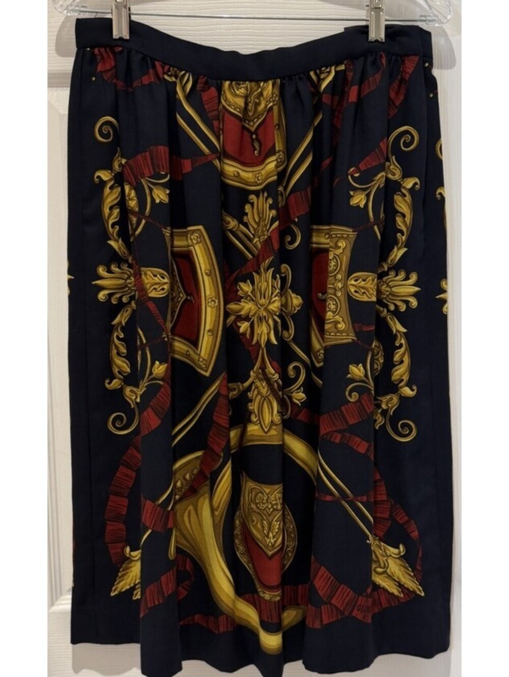 Gloria Sachs Vintage Baroque Medallion Chain Pleated Midi Skirt Navy Gold 12